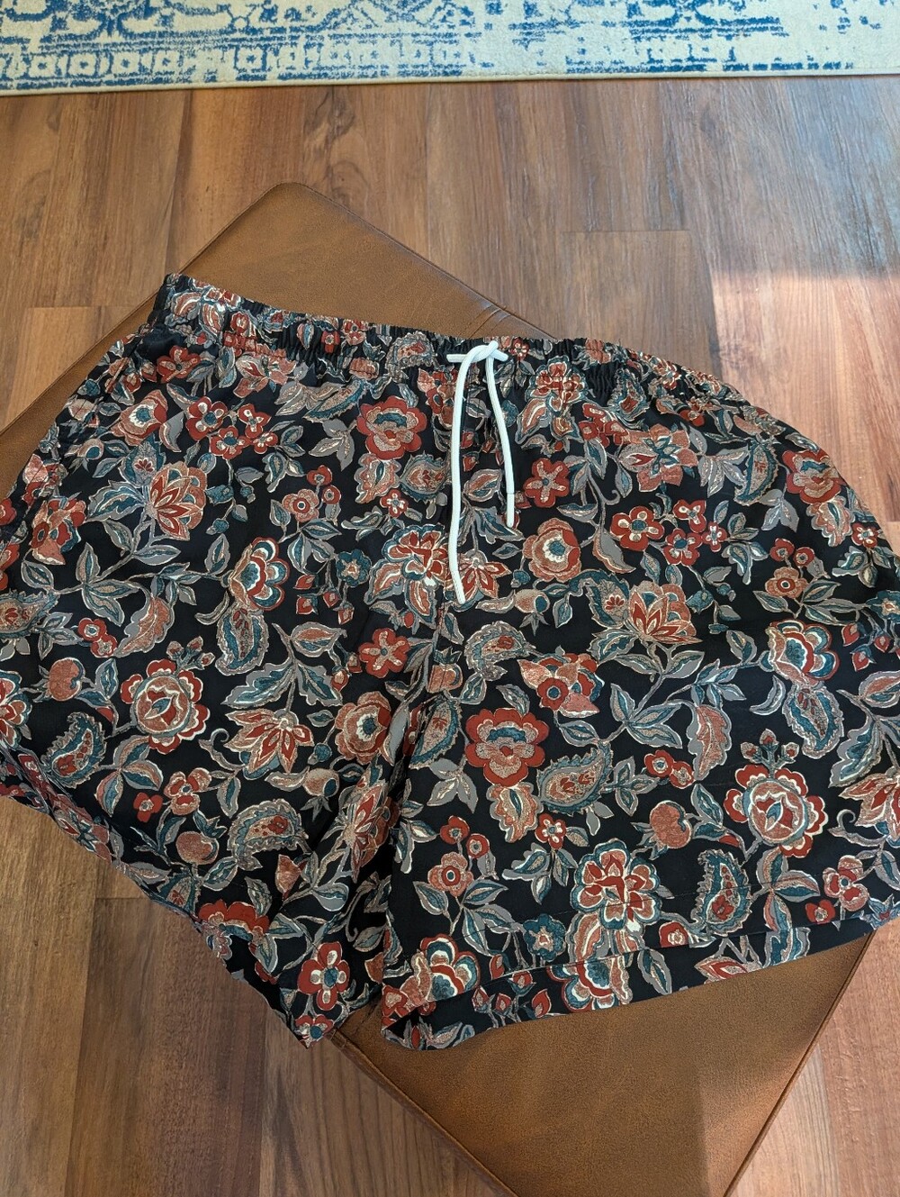 Abercrombie Men's Lined Swim Trunks 5.5"